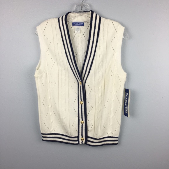 Pendleton Jackets & Blazers - ❌AWESOME BNWT PENDELTON SWEATER VEST SIZE SMALL❌
